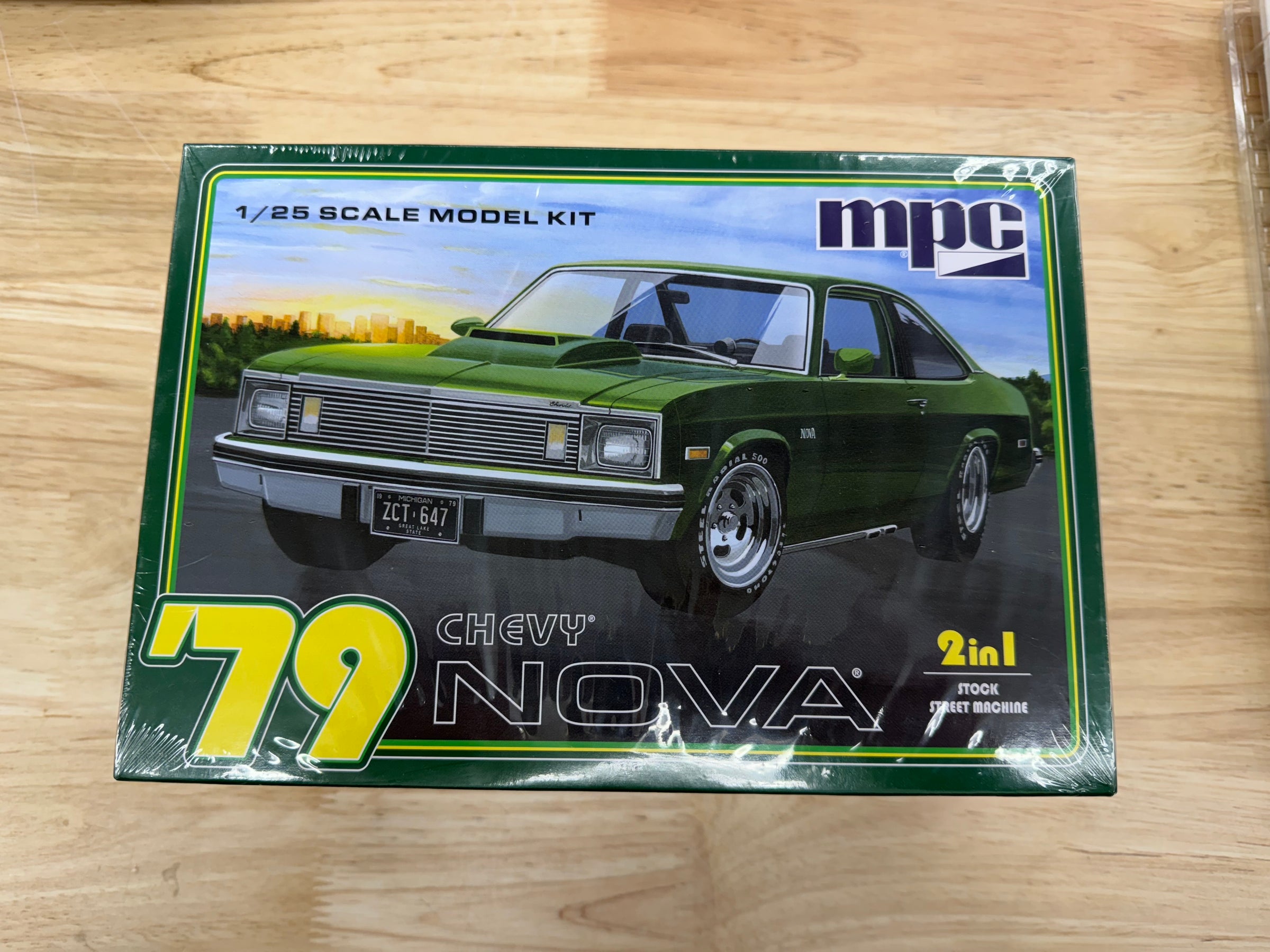 MPC 1/25 1979 Chevy Nova Car Model Kit 1003 Frontline Model Kits